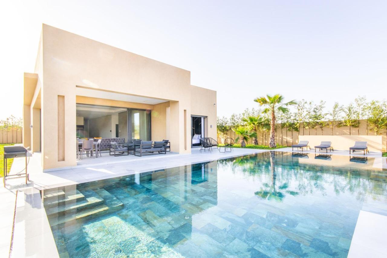 Villa NeWaVe, Lux, Piscine chauffée Inclus, Personnels Marrakesh Exterior foto