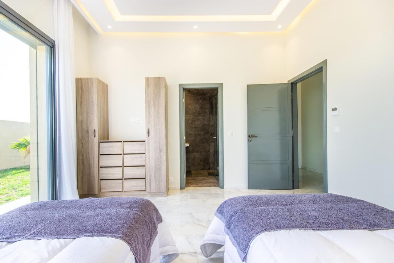 Villa NeWaVe, Lux, Piscine chauffée Inclus, Personnels Marrakesh Exterior foto